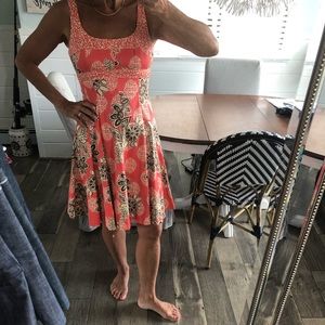 Very flattering Nine West dress